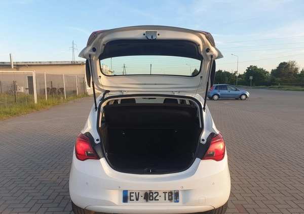 Opel Corsa cena 30900 przebieg: 120000, rok produkcji 2017 z Szamotuły małe 742